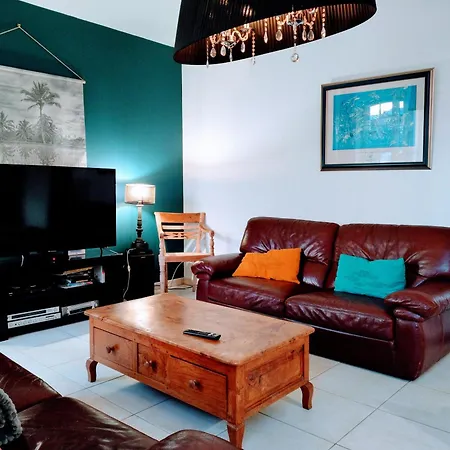 Kerwatt - Grande Et Belle Maison De Avec Jardin, Proche Centre Et 卡布尔