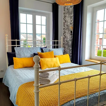 Kerwatt - Grande Et Belle Maison De Avec Jardin, Proche Centre Et Hébergement de vacances Cabourg