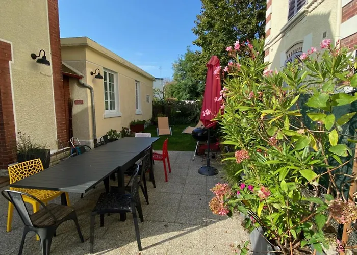 Kerwatt - Grande Et Belle Maison De Avec Jardin, Proche Centre Et Cabourg