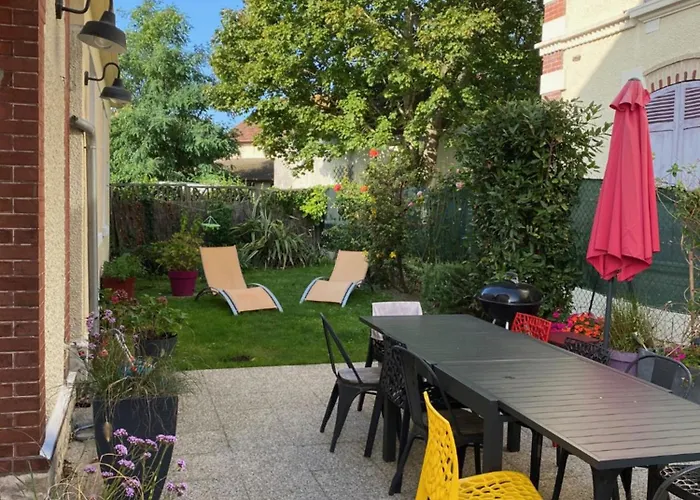 Kerwatt - Grande Et Belle Maison De Avec Jardin, Proche Centre Et Casa de Férias