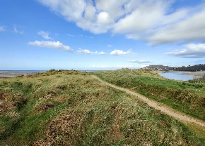 Kerwatt - Grande Et Belle Maison De Avec Jardin, Proche Centre Et * Cabourg