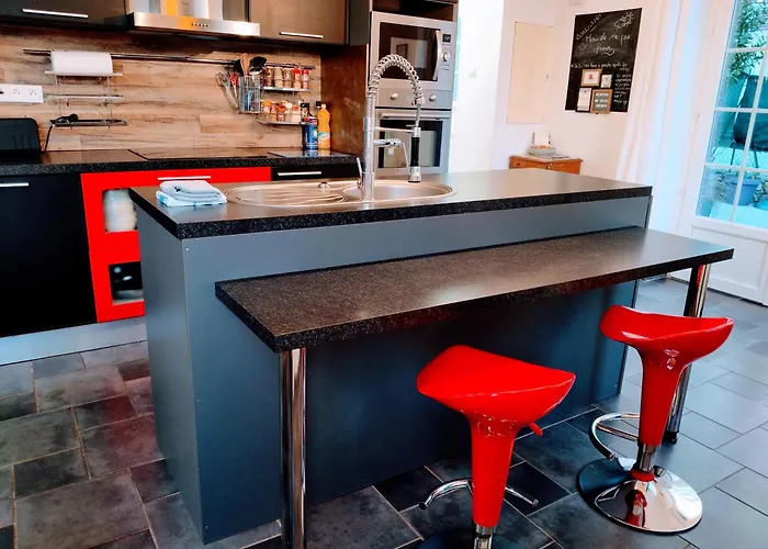 Kerwatt - Grande Et Belle Maison De Avec Jardin, Proche Centre Et