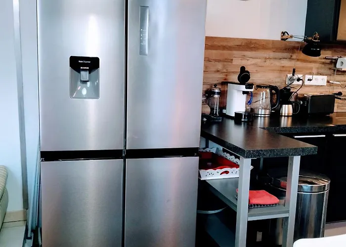 Kerwatt - Grande Et Belle Maison De Avec Jardin, Proche Centre Et