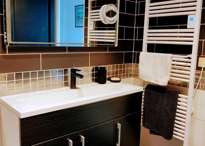 Kerwatt - Grande Et Belle Maison De Avec Jardin, Proche Centre Et Casa de Férias