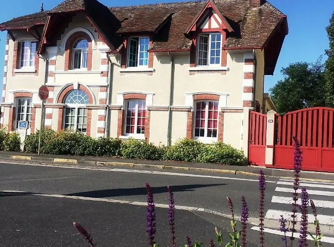 Kerwatt - Grande Et Belle Maison De Avec Jardin, Proche Centre Et *